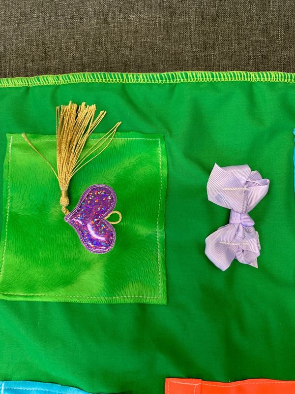 Fikleteppe grønn - Taktil sanseteppe demens