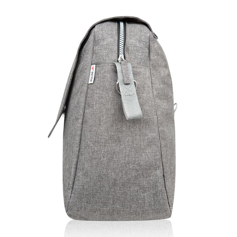 Weekend Bag byACRE Carbon Ultralight (Fjord) og byACRE Carbon Overland (Fjell)